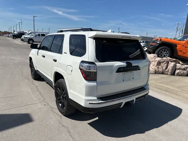 Thumbnail: 2021 Toyota 4Runner - 21