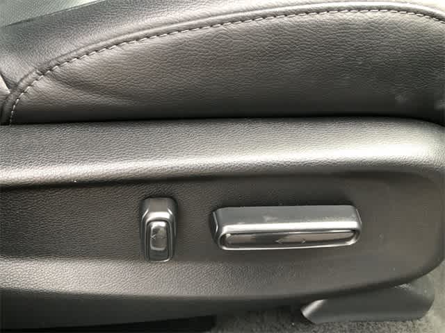 Thumbnail: 2019 Honda CR-V - 30