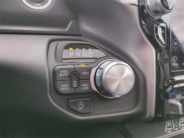 Thumbnail: 2026 RAM 1500 - 33