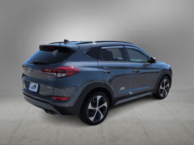 Thumbnail: 2018 Hyundai Tucson - 8