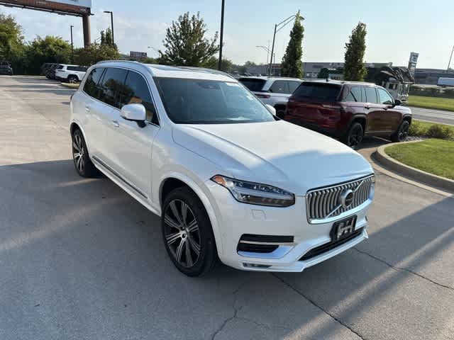 Thumbnail: 2022 Volvo XC90 - 29