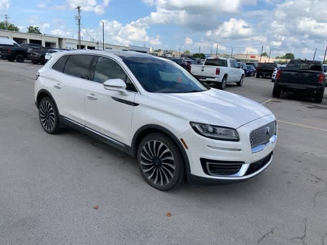Thumbnail: 2019 Lincoln Nautilus - 23