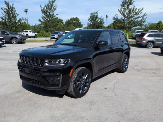 Thumbnail: 2026 Jeep Grand Cherokee - 4