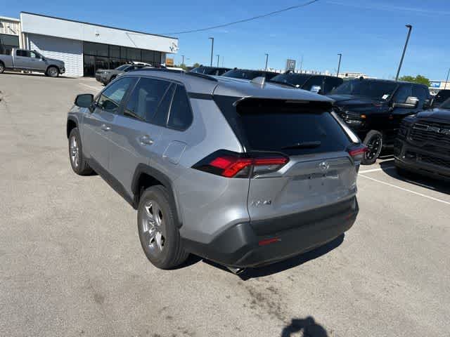 Thumbnail: 2023 Toyota RAV4 - 18