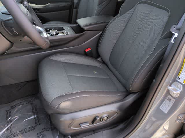 Thumbnail: 2026 Jeep Cherokee - 17