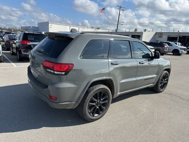 Thumbnail: 2021 Jeep Grand Cherokee - 22