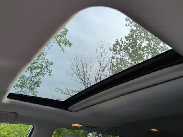 Thumbnail: 2018 Toyota Highlander - 19