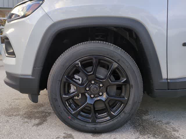 Thumbnail: 2026 Jeep Compass - 14