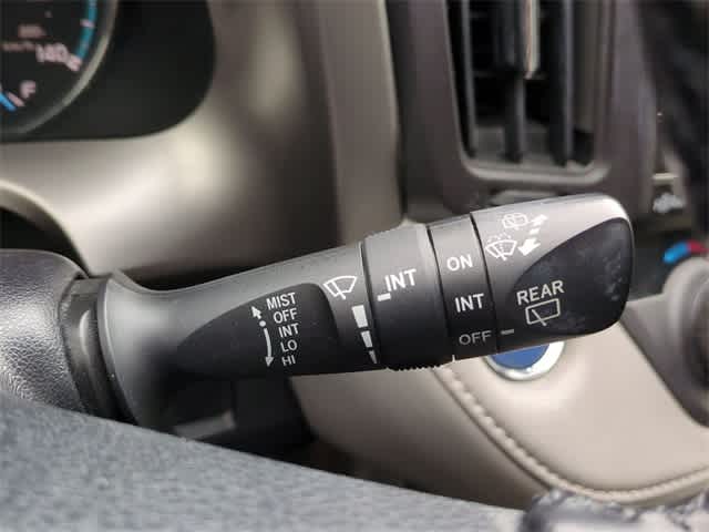 Thumbnail: 2016 Toyota RAV4 - 26