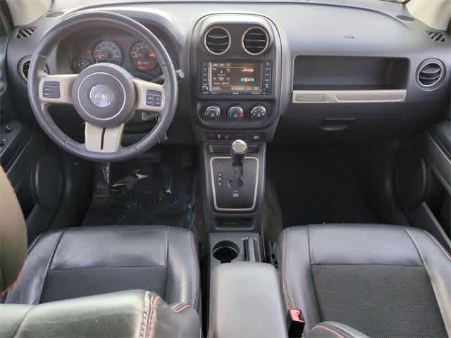 Thumbnail: 2016 Jeep Compass - 16