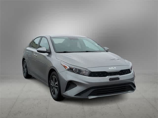 Thumbnail: 2023 Kia Forte - 2