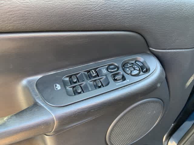Thumbnail: 2004 Dodge Ram 2500 - 8