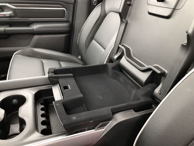 Thumbnail: 2026 RAM 1500 - 14