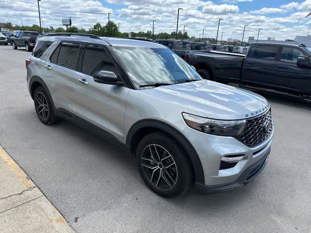 Thumbnail: 2020 Ford Explorer - 25