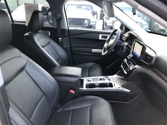 Thumbnail: 2023 Ford Explorer - 31