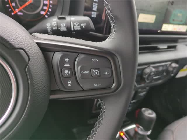 Thumbnail: 2026 Jeep Wrangler - 24