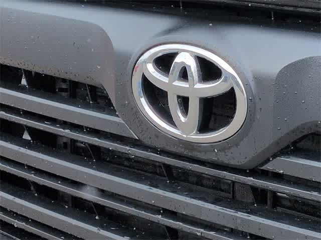 Thumbnail: 2025 Toyota Tundra - 12