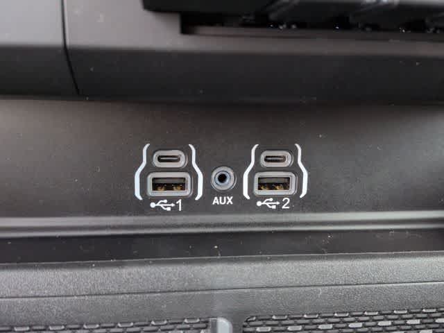 Thumbnail: 2026 RAM 1500 - 32