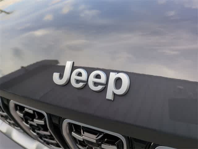 Thumbnail: 2025 Jeep Grand Cherokee - 12