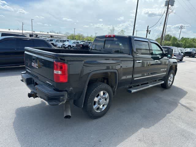 Thumbnail: 2019 GMC Sierra 3500 - 21