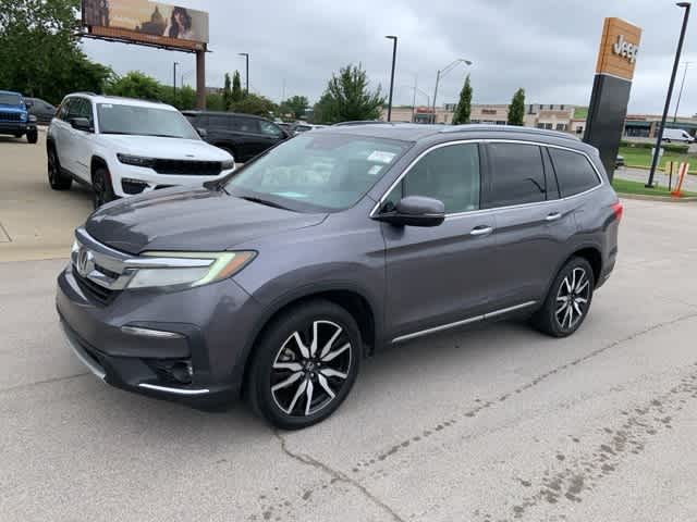 Thumbnail: 2019 Honda Pilot - 16