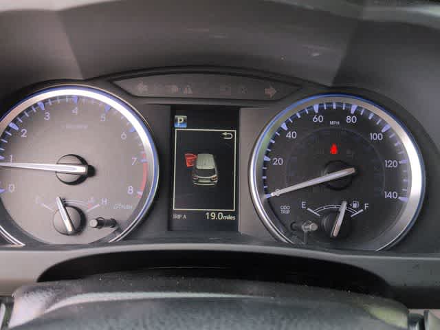 Thumbnail: 2018 Toyota Highlander - 34