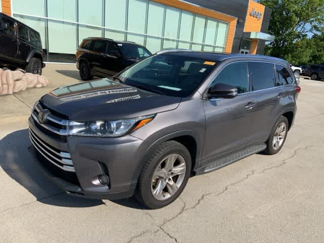 Thumbnail: 2018 Toyota Highlander - 15