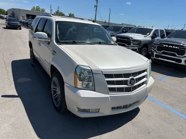 Thumbnail: 2013 Cadillac Escalade - 27