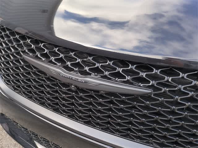 Thumbnail: 2026 Chrysler Pacifica - 12