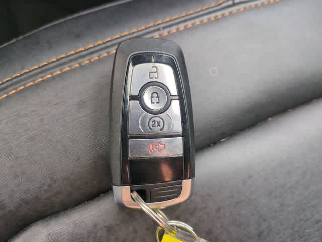 Thumbnail: 2021 Ford Bronco - 33