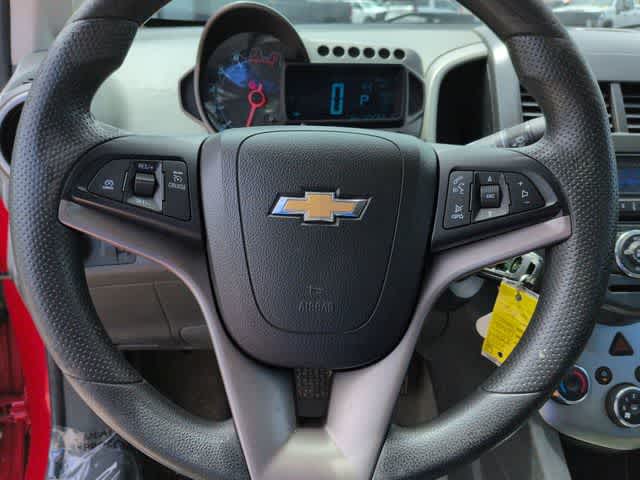 Thumbnail: 2014 Chevrolet Sonic - 22