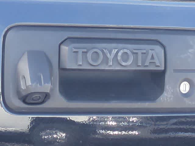 Thumbnail: 2021 Toyota Tundra - 12