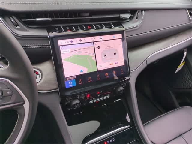 Thumbnail: 2025 Jeep Grand Cherokee - 29