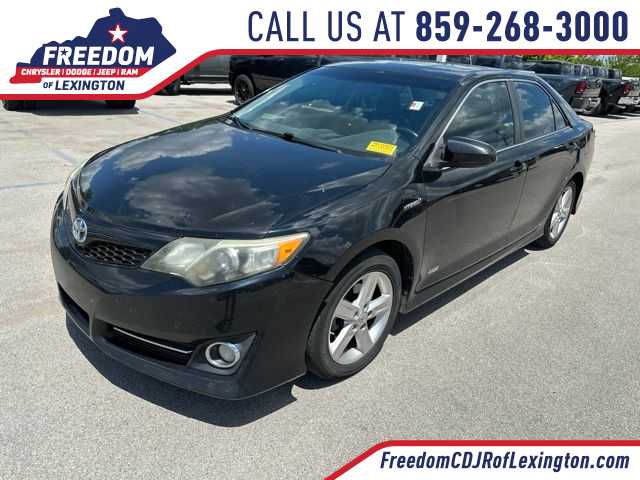 2014 Toyota Camry SE -
                  Lexington, KY