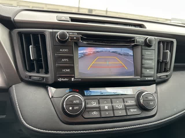 Thumbnail: 2017 Toyota RAV4 - 8