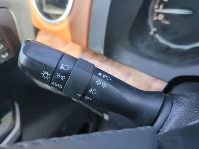 Thumbnail: 2021 Toyota Tundra - 25