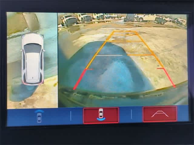 Thumbnail: 2018 Chevrolet Traverse - 29