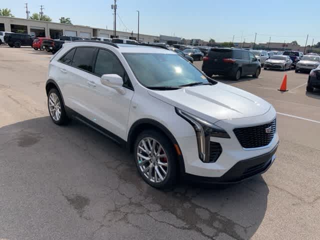 Thumbnail: 2021 Cadillac XT4 - 28