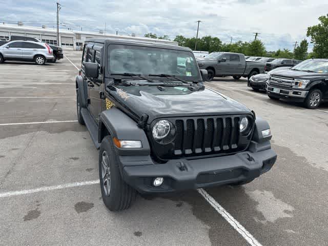 Thumbnail: 2022 Jeep Wrangler - 21