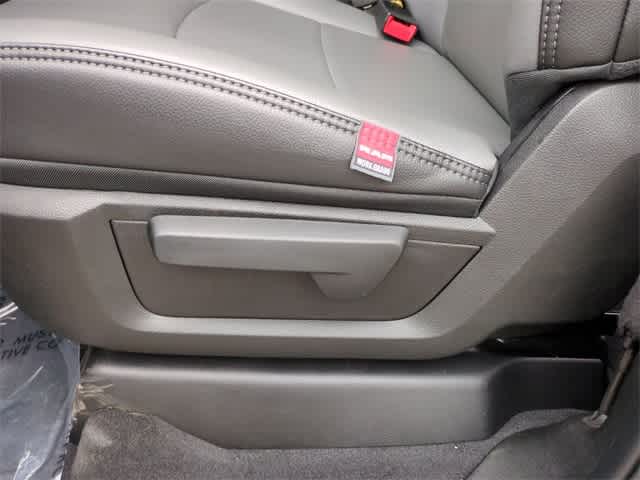 Thumbnail: 2026 RAM 2500 - 18