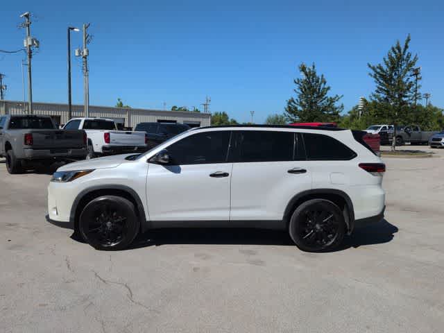 Thumbnail: 2019 Toyota Highlander - 5