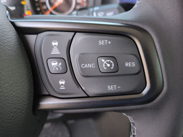 Thumbnail: 2026 Jeep Wrangler - 24