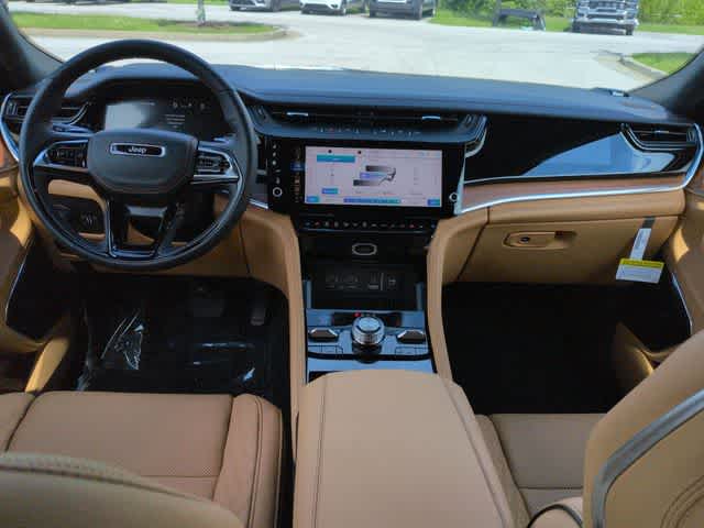 Thumbnail: 2026 Jeep Grand Cherokee - 16