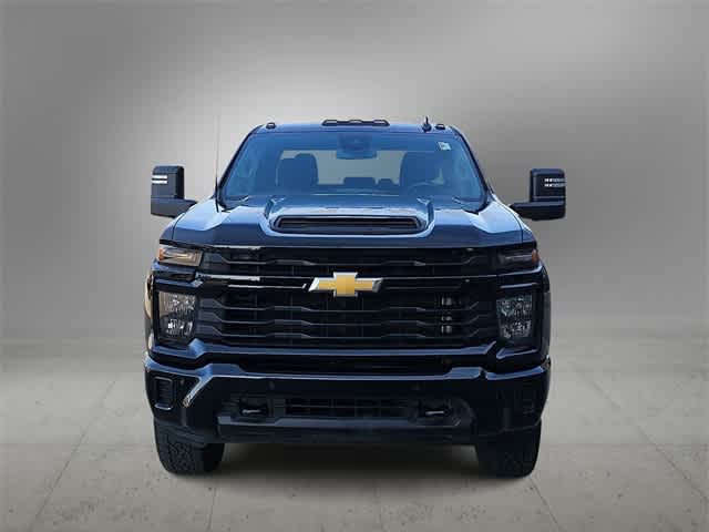 Thumbnail: 2025 Chevrolet Silverado 2500 - 3