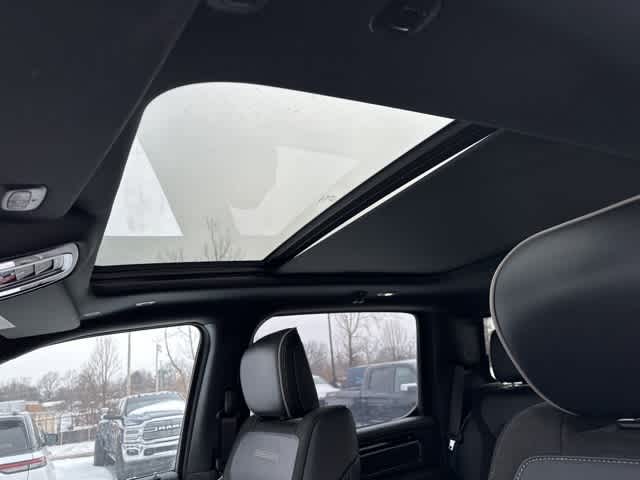 Thumbnail: 2022 RAM 1500 - 6