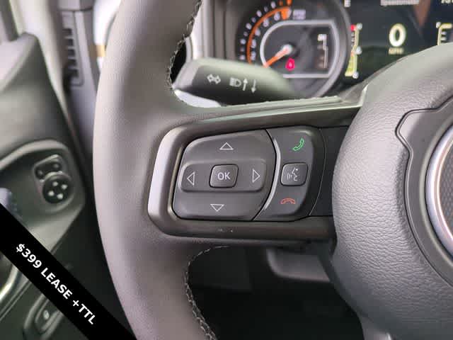 Thumbnail: 2025 Jeep Gladiator - 23