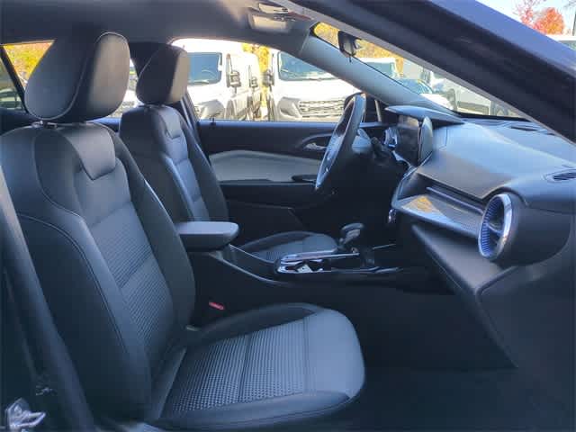 Thumbnail: 2025 Chevrolet Trax - 22