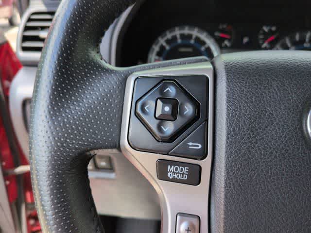 Thumbnail: 2016 Toyota 4Runner - 23