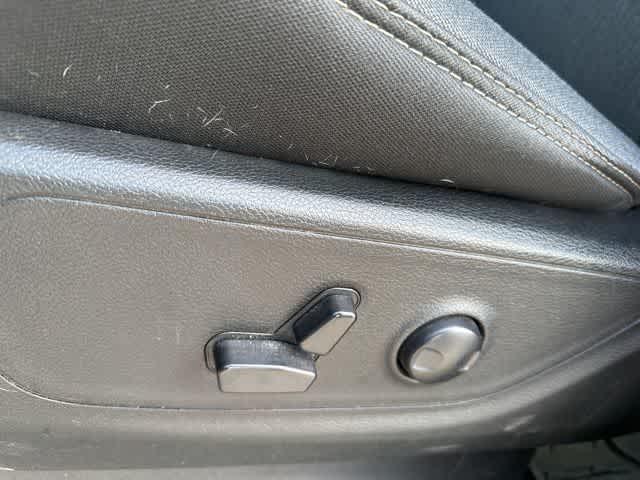 Thumbnail: 2023 RAM 1500 - 10