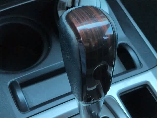 Thumbnail: 2017 Toyota 4Runner - 34